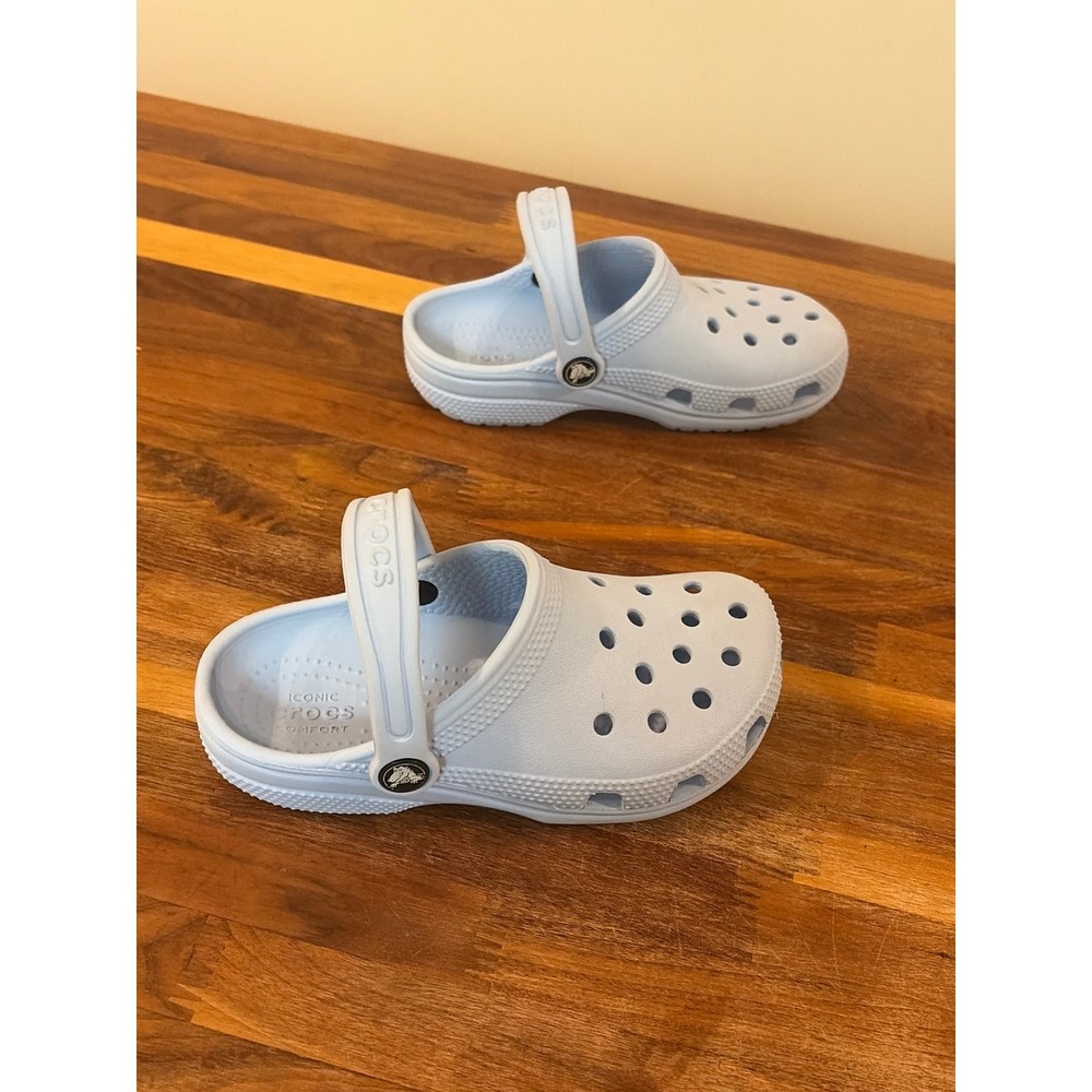 Crocs Kids Classic Clog Light Blue Water Friendly Shoes Size C13 - Picture 2 of 8